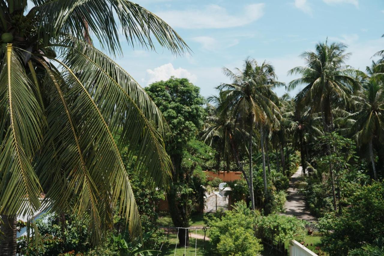 Soho Inn Phu Quoc Exterior photo